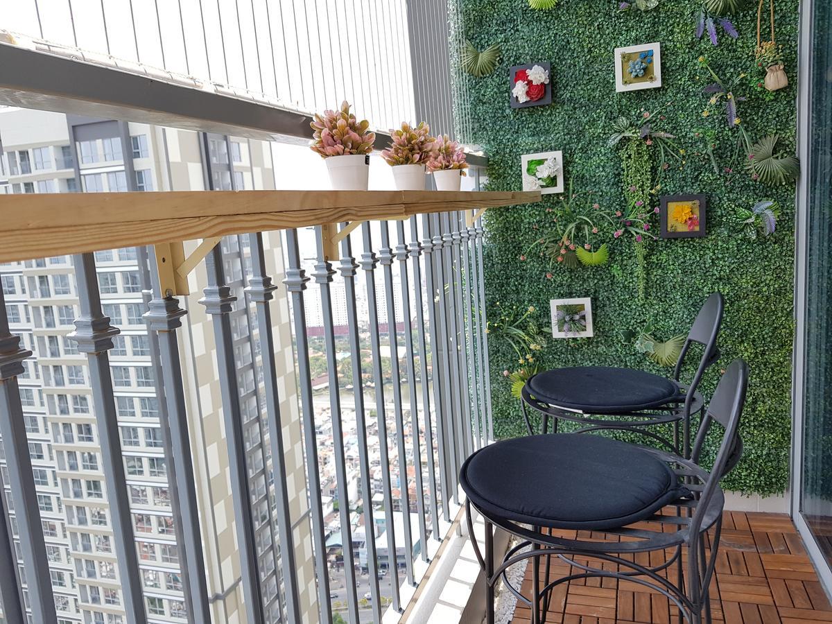 The Berry Vinhomes Luxury Apartments Ho Chi Minh-staden Exteriör bild