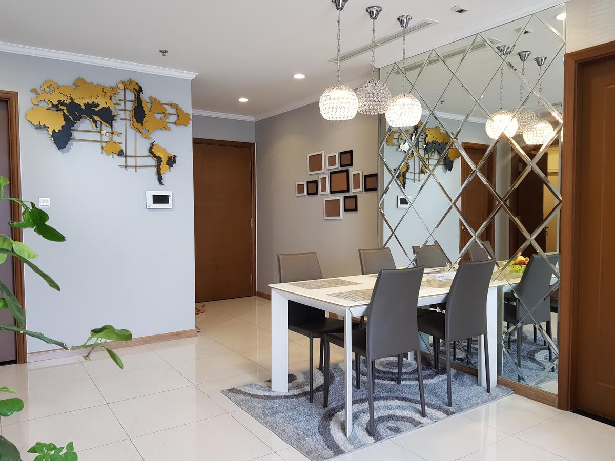 The Berry Vinhomes Luxury Apartments Ho Chi Minh-staden Exteriör bild
